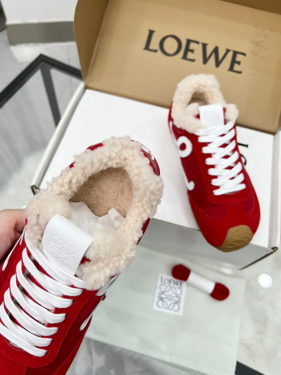 👟👟Ex-factory price 500👟👟 Male +10 2025 autumn and winter Maoli new style, the same style as Wang Yibo! Loewe Ballet Runner 2.0 sports shoes for couples, moral training shoes, new color matching retro series running shoes, standard size: women's size 35-40, men's size 39-45, button ➕20